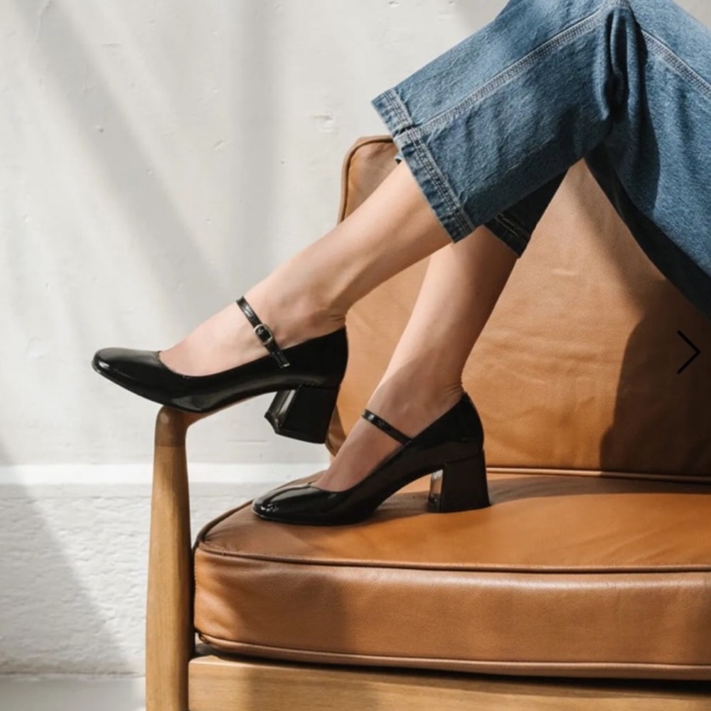 Jonak Paris Alienor Mary Janes with Square Heel in Black Patent Leather Sz EU 38